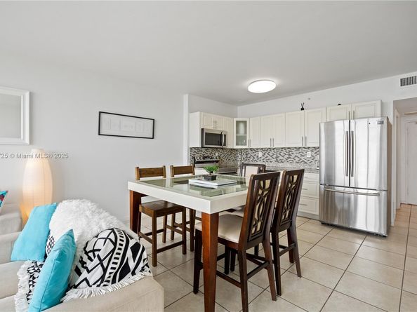 5601 Collins Ave 410, Miami Beach FL 33140