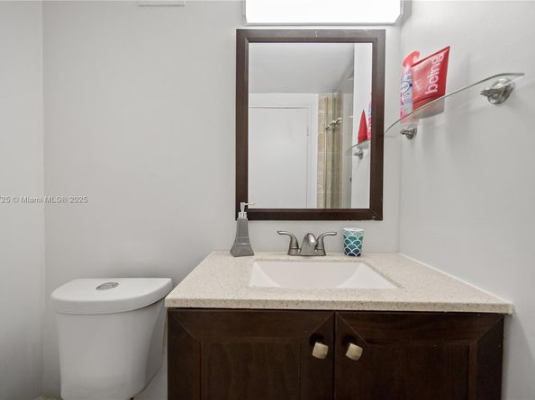 5601 Collins Ave 410, Miami Beach FL 33140