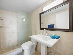 5601 Collins Ave 410, Miami Beach FL 33140