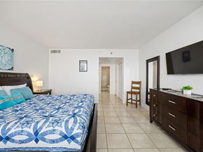 5601 Collins Ave 410, Miami Beach FL 33140