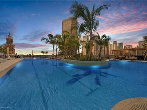 601 NE 1st 4113, Miami FL 33132
