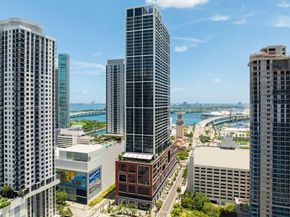 601 NE 1st 4113, Miami FL 33132