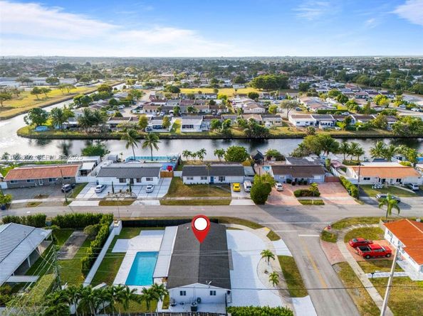 12842 SW 20th St, Miami FL 33175