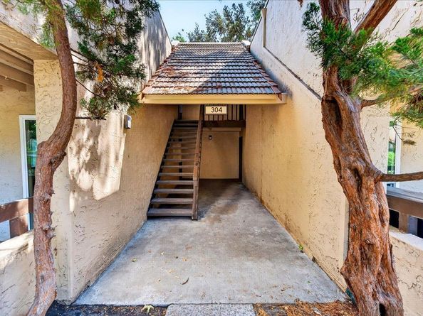 304 Tradewinds Drive 1, San Jose CA 95123