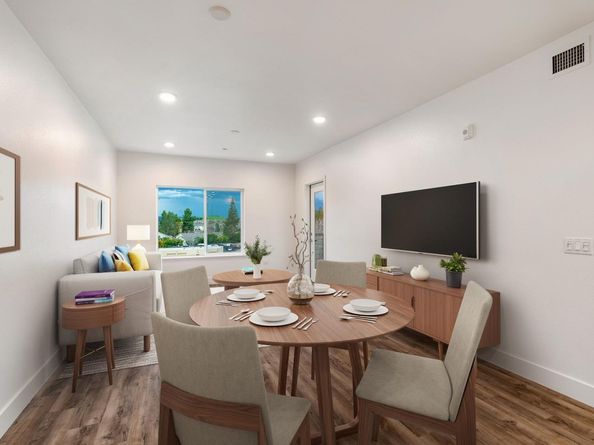 1853 Almaden Road 403, San Jose CA 95124