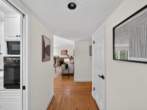 2362 Valencia Court, San Jose CA 95125