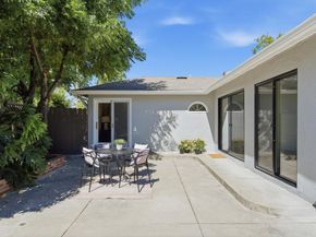 2438 Massachusetts Avenue, Redwood City CA 94061