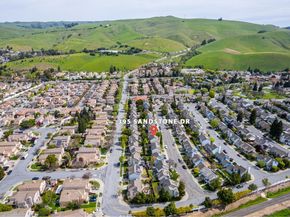 395 Sandstone Drive, Fremont CA 94536
