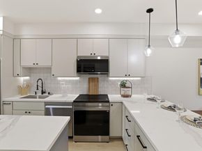 Undisclosed Address #ML82050118, Campbell CA 95008
