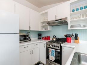 216 Cypress Avenue, Santa Cruz CA 95062