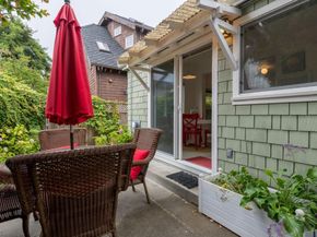 216 Cypress Avenue, Santa Cruz CA 95062