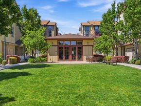 231 Peppermint Tree Terrace 3, Sunnyvale CA 94086
