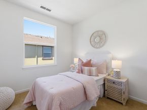 231 Peppermint Tree Terrace 3, Sunnyvale CA 94086