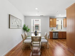 231 Peppermint Tree Terrace 3, Sunnyvale CA 94086