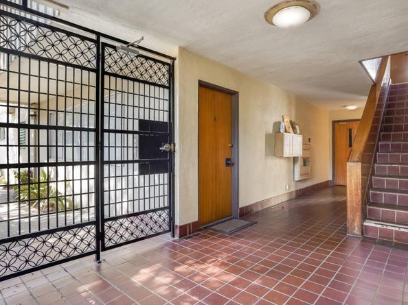 518 Everett Avenue A, Palo Alto CA 94301