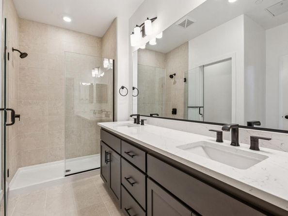806 Redberry Way, San Jose CA 95117