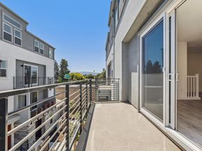 806 Redberry Way, San Jose CA 95117