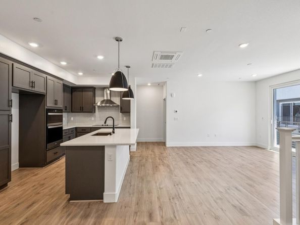 806 Redberry Way, San Jose CA 95117