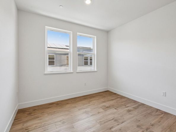 806 Redberry Way, San Jose CA 95117