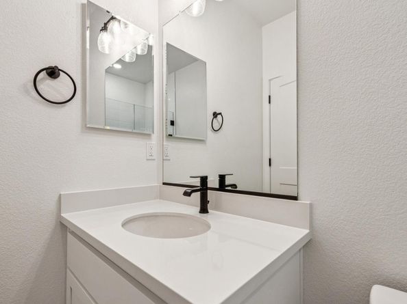 806 Redberry Way, San Jose CA 95117