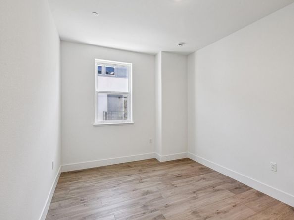 806 Redberry Way, San Jose CA 95117