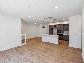 806 Redberry Way, San Jose CA 95117