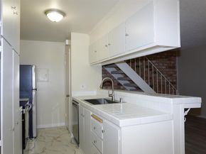 902 Gilchrist 3, San Jose CA 95133