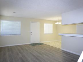 902 Gilchrist 3, San Jose CA 95133