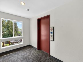 1271 Poplar 406, Sunnyvale CA 94086