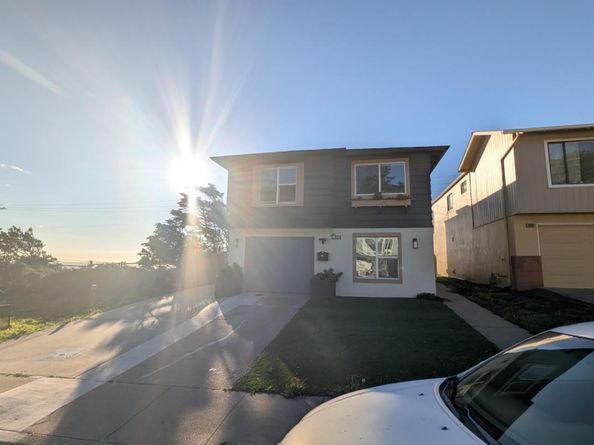 910 Skyline Drive, Daly City CA 94015