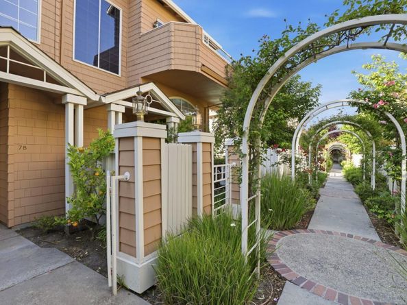 444 San Antonio Road 7B, Palo Alto CA 94306