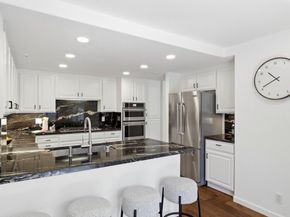 3 Daffodil Lane, San Carlos CA 94070