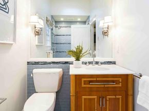 428 Maple Street, Palo Alto CA 94301