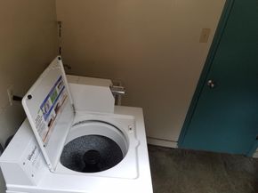 Undisclosed Address #ML82041978, Belmont CA 94002