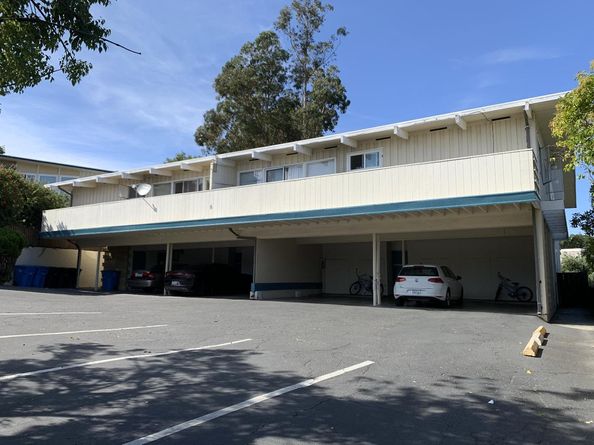 Undisclosed Address #ML82041978, Belmont CA 94002