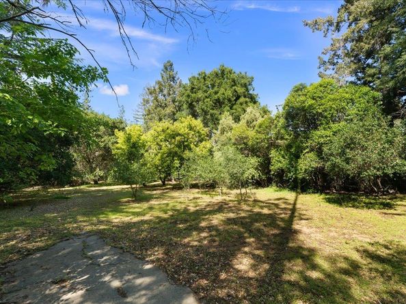 19941 Sunset Drive, Saratoga CA 95070