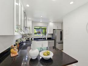 2047 Montecito Avenue 2, Mountain View CA 94043
