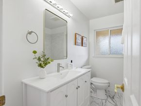 1985 Minna Way, San Jose CA 95124