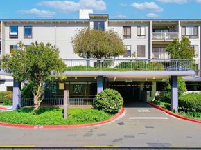 8 Commodore Drive C457, Emeryville CA 94608