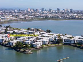 8 Commodore Drive C457, Emeryville CA 94608