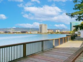 8 Commodore Drive C457, Emeryville CA 94608