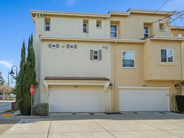 451 Chagall Street, Mountain View CA 94041