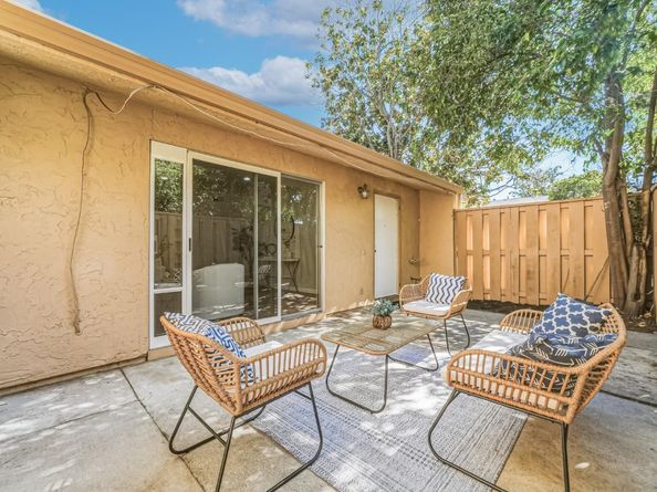 125 Connemara Way 85, Sunnyvale CA 94087