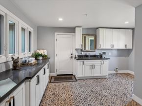 2241 Dry Creek Road, San Jose CA 95124