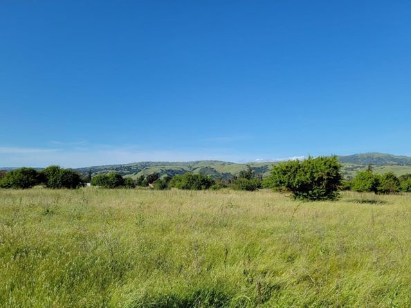 14200 Sycamore Avenue, San Martin CA 95046