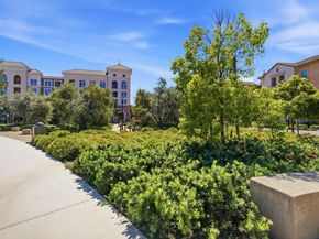 560 Saint Remi Terrace 1, Sunnyvale CA 94085