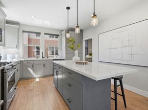 560 Saint Remi Terrace 1, Sunnyvale CA 94085
