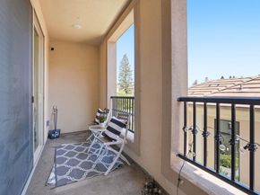 560 Saint Remi Terrace 1, Sunnyvale CA 94085