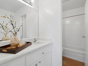 95 Red Rock Way 203M, San Francisco CA 94131