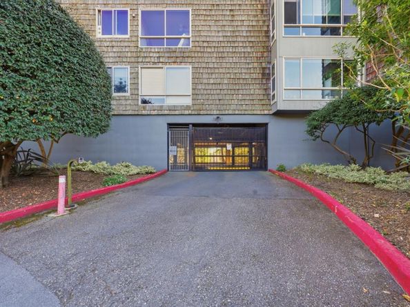 95 Red Rock Way 203M, San Francisco CA 94131